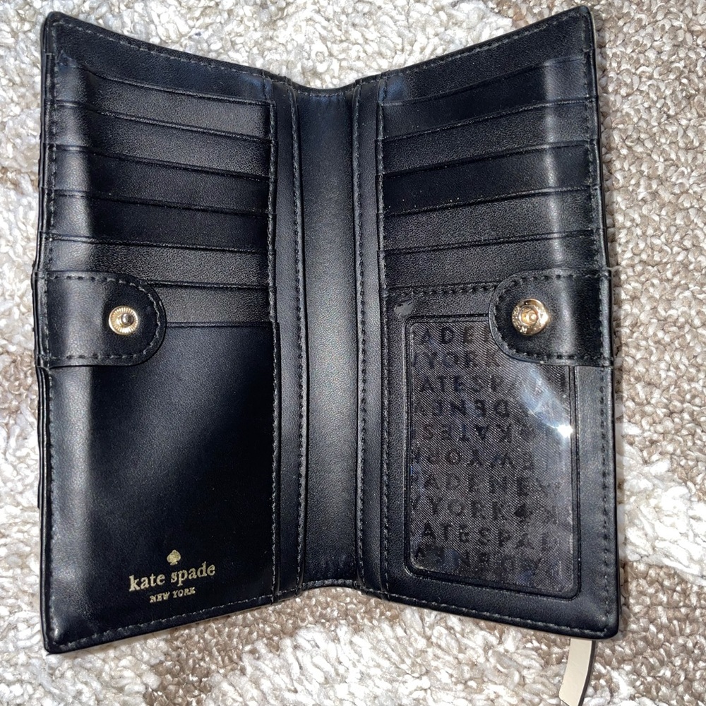 Kate Spade Wallet - Picture 2 of 3